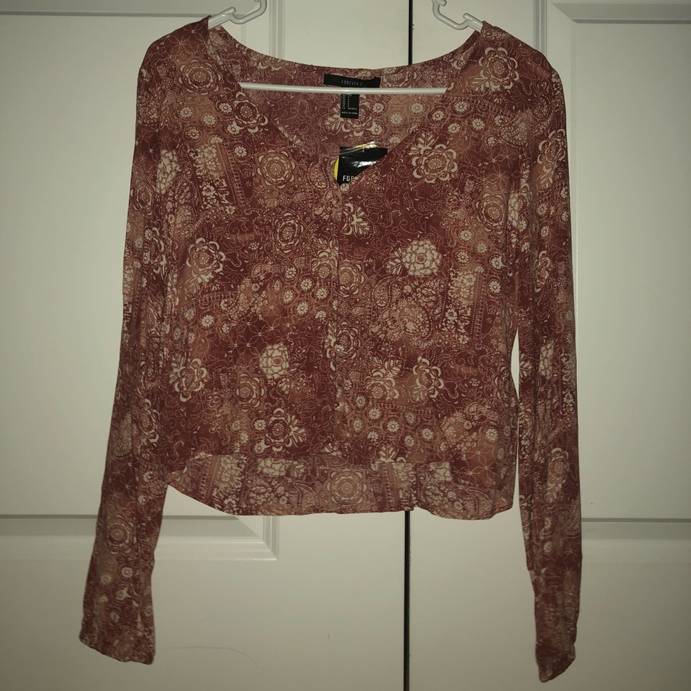 NWT Cropped Paisley Floral Button-Front Top